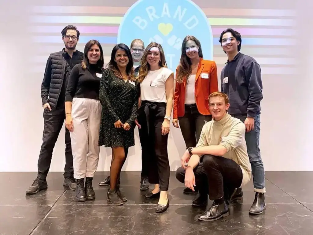 true marketing lab team 1 (1)